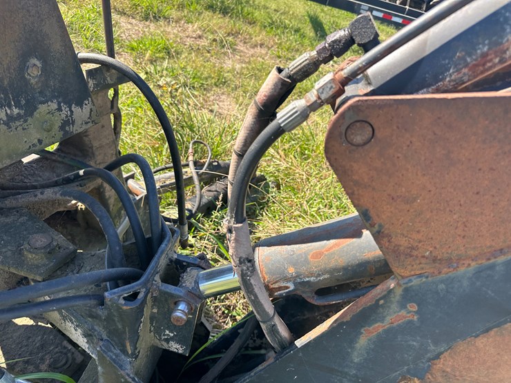 #32227-•-kelley-mfg-b70-backhoe-attachment-image-19