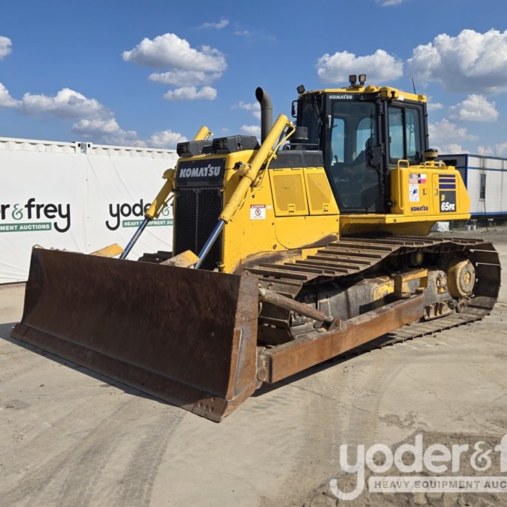 2022 KOMATSU D65PX-18
