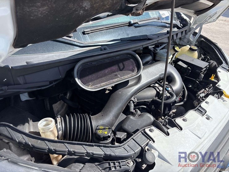 2016-ford-transit-image-10