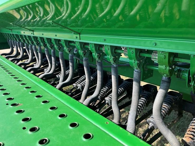 2005-john-deere-455-image-24