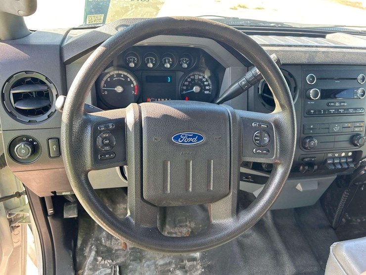 2015-ford-f350-image-12