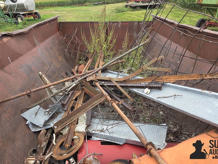 farmhand-f42a-image-16