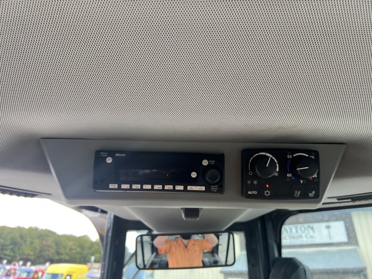 2024-deere-650-lgp-image-16