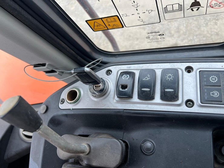 doosan-dl250-5-image-33