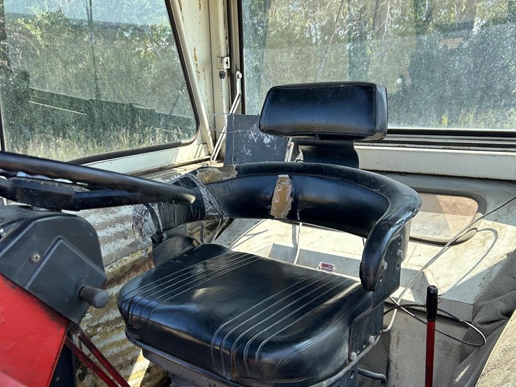 international-1066-image-37