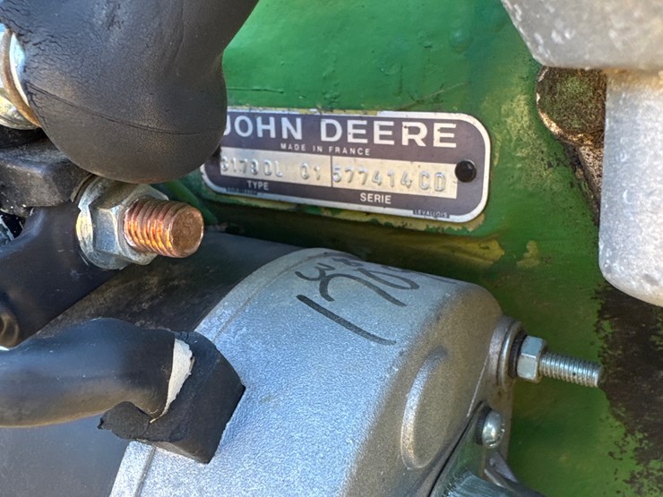 john-deere-2150-image-24
