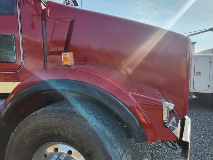 kenworth-t800-image-23