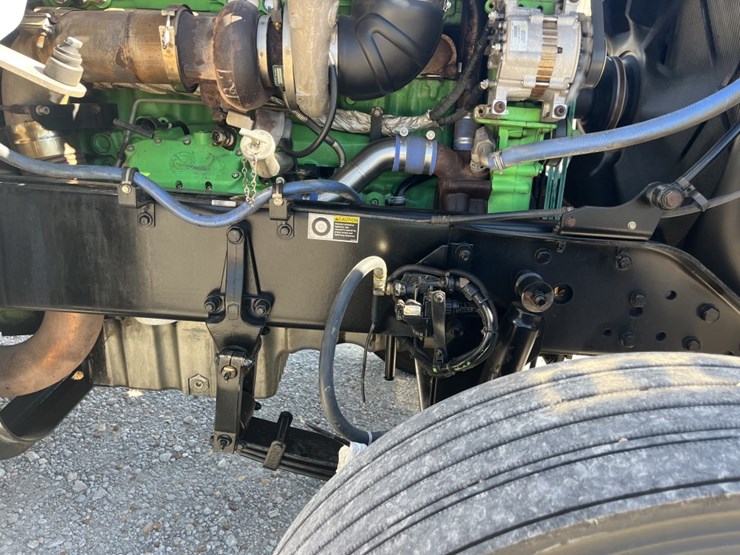 2015-kenworth-w900-image-15