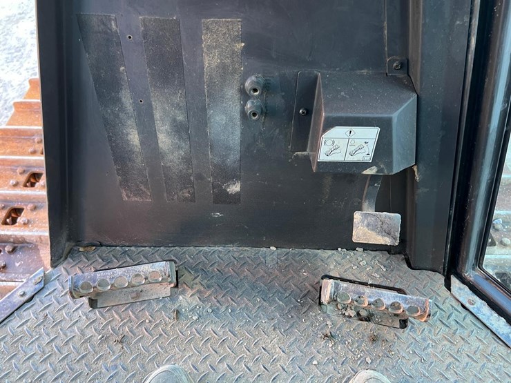 2016-case-850m-lt-image-33