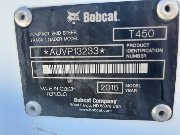 2016-bobcat-t450-image-8