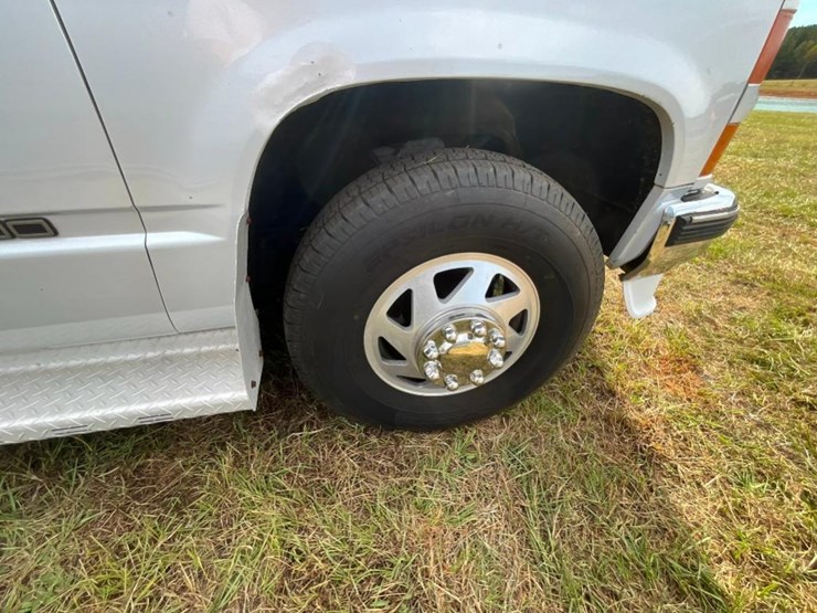 1992-chevrolet-3500-image-11