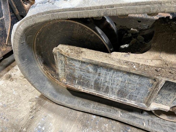 2019-bobcat-t650-image-13