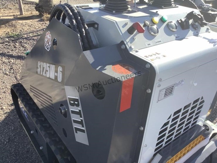 2025-battler-st25m-6-stand-up-skid-steer-image-12