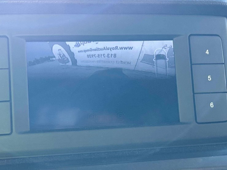 2019-ford-transit-connect-image-19