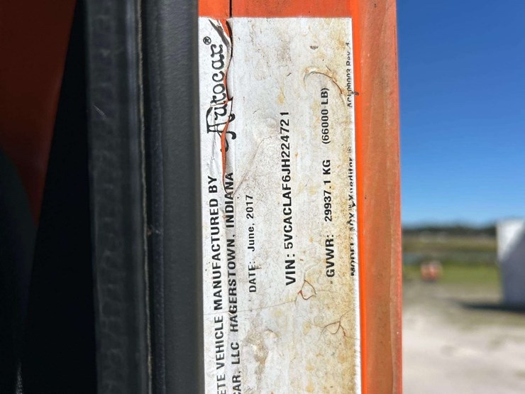 2018-autocar-xpeditor-image-5