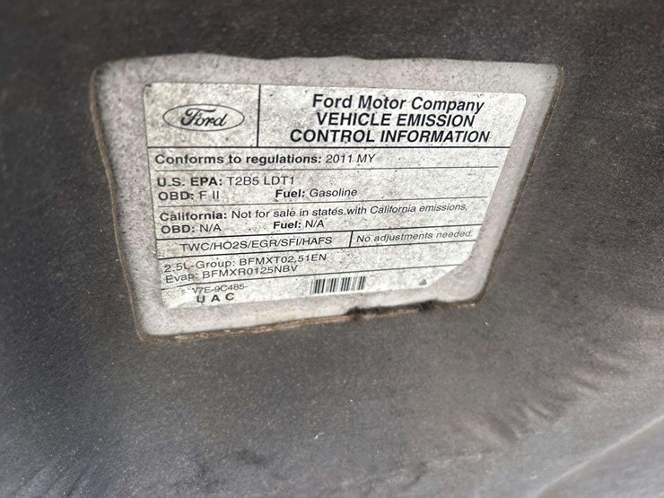 2011-ford-escape-xlt-image-10