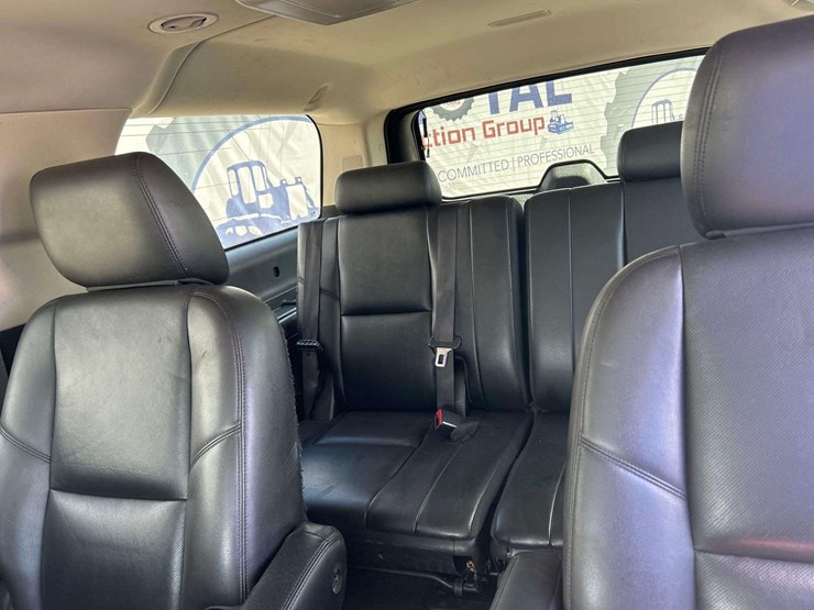 2013-gmc-yukon-denali-image-18