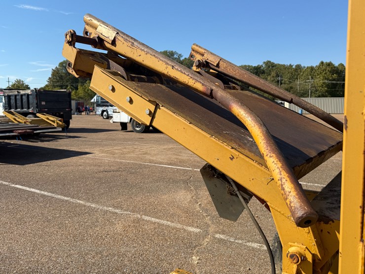 haybuster-256-plus-ii-image-25