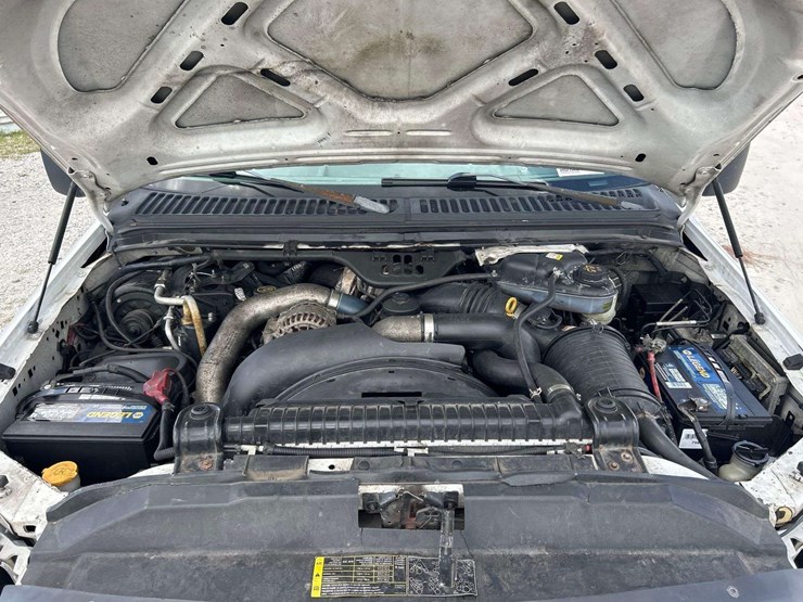 2007-ford-f550-image-9