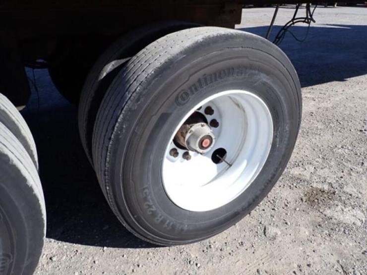 2011-manac-53-ft-image-30