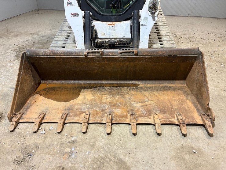 bobcat-t770-image-9