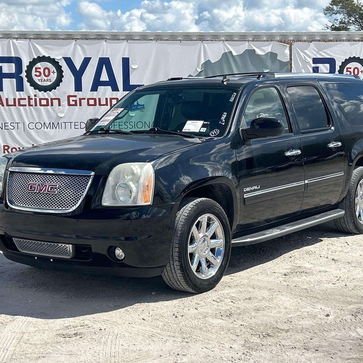 2013 GMC YUKON DENALI