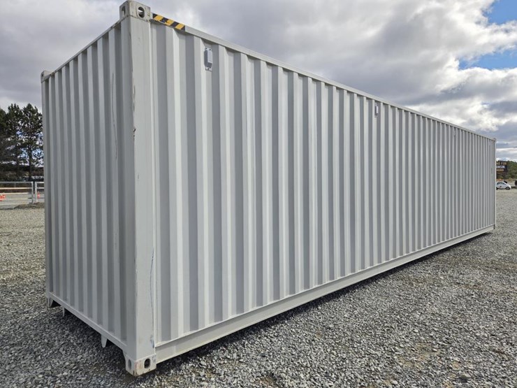 #6475-•-40'-(5)-door-shipping-container-image-5