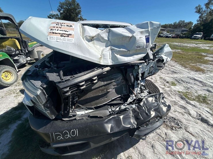 2021-chevrolet-silverado-image-16