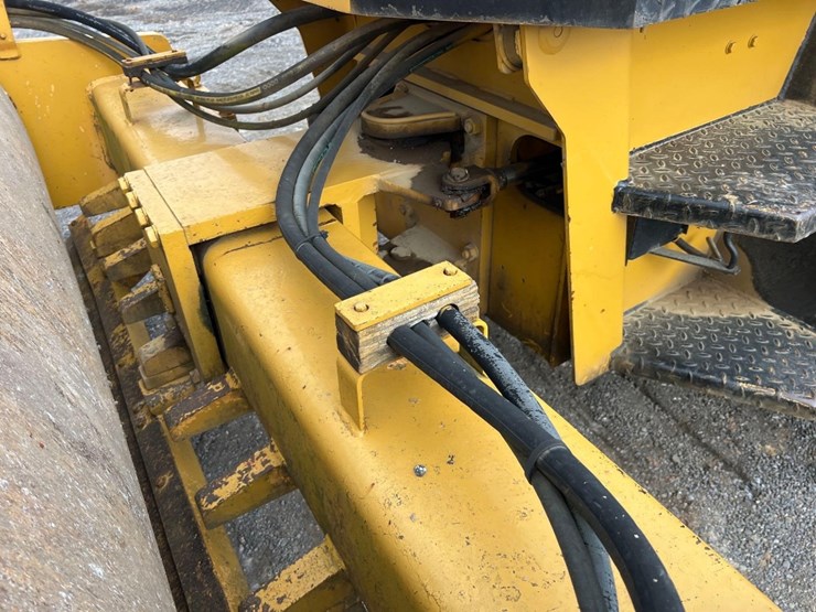 1989-bomag-bw213d-image-11