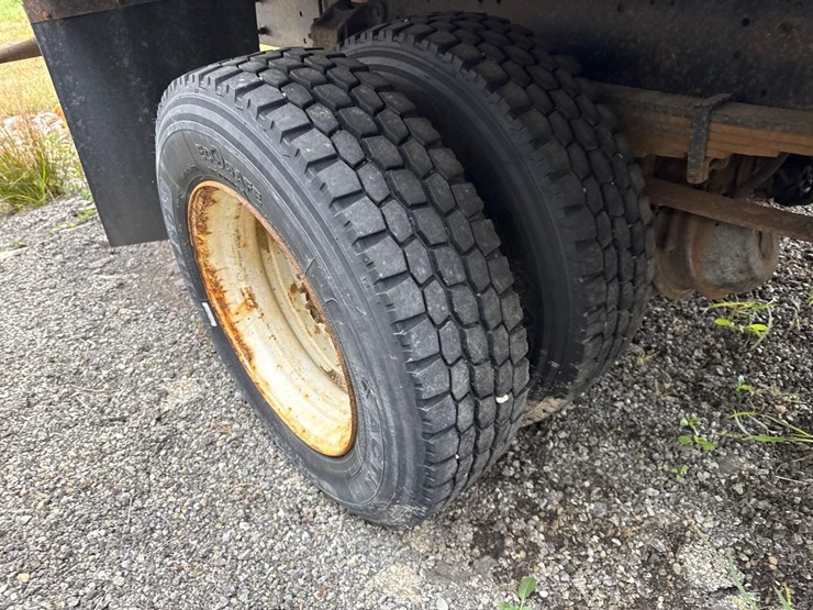 2016-hino-258-image-12