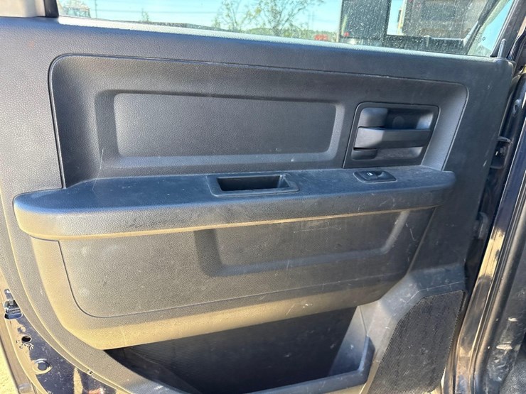 dodge-ram-5500-image-25