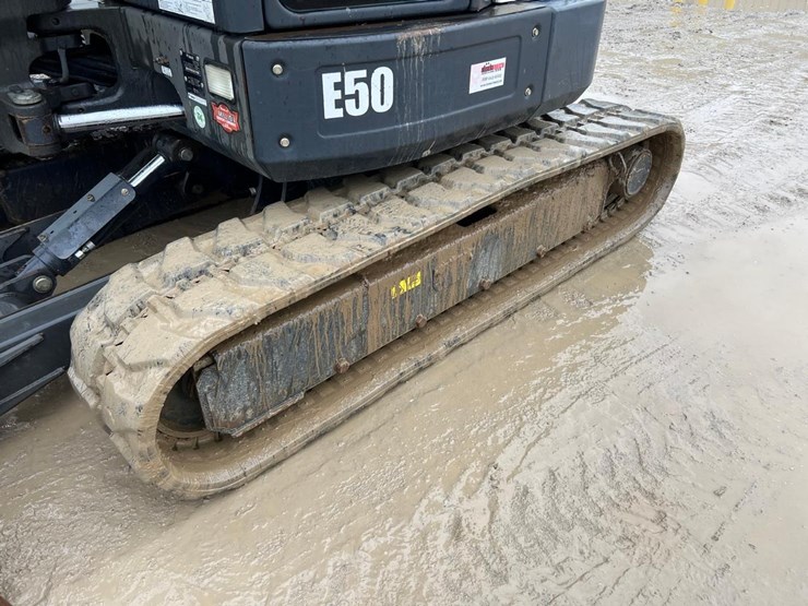 2015-bobcat-e50-image-14