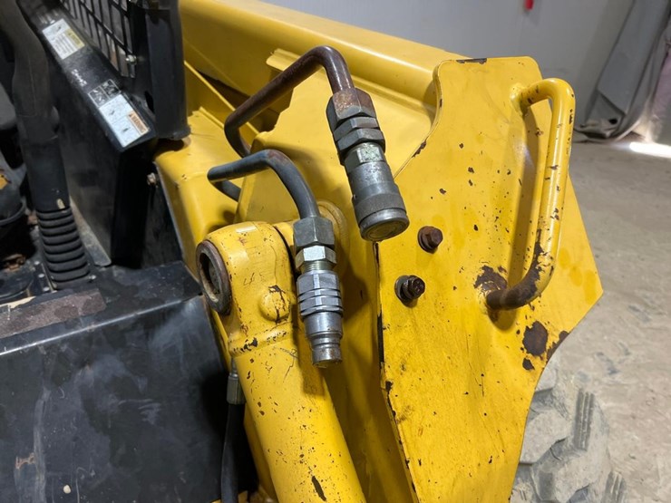 john-deere-270-image-11