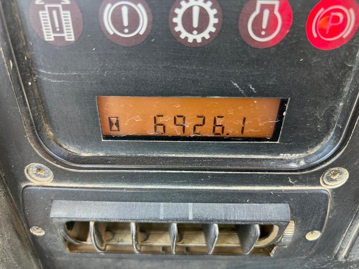 caterpillar-d5n-lgp-image-30