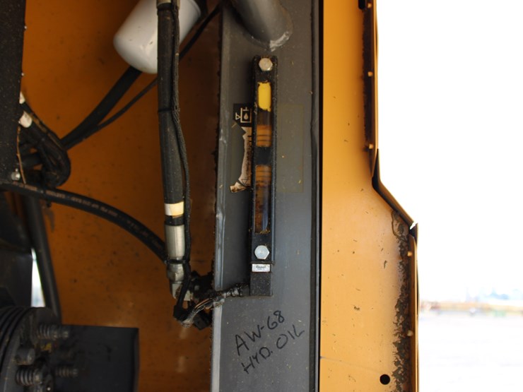 challenger-lb34b-image-76