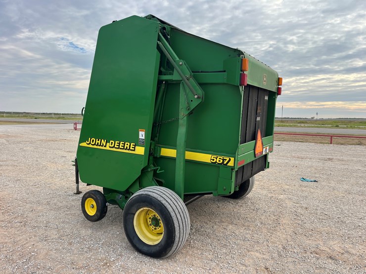 2000-john-deere-567-image-14