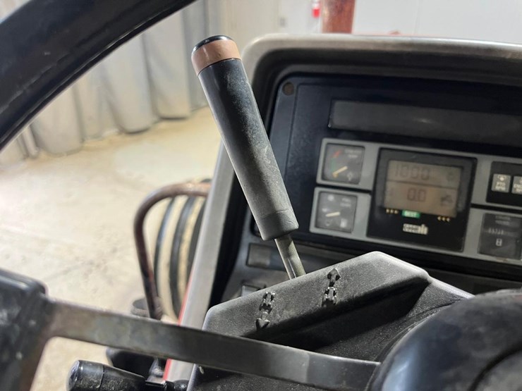 case-ih-5140-image-24