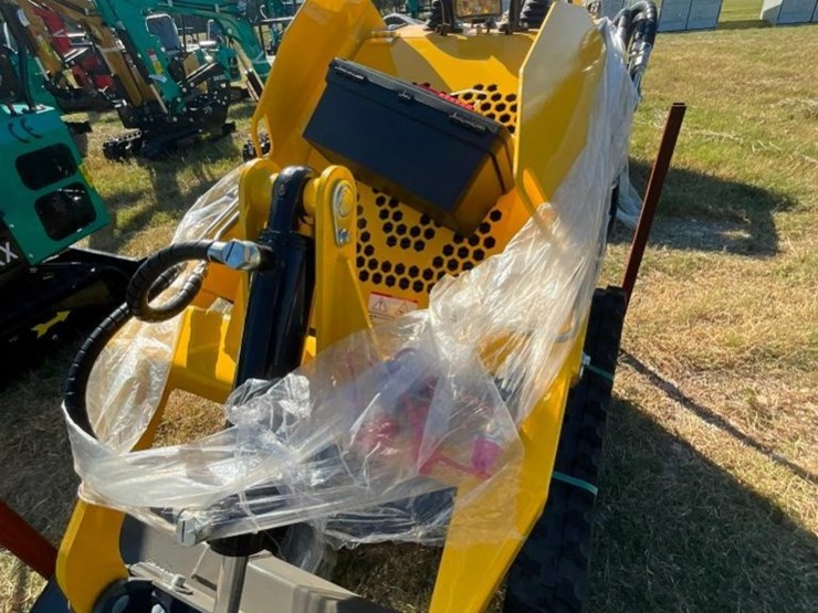 unused-sdll50-ride-on-mini-skid-steer-track-image-10