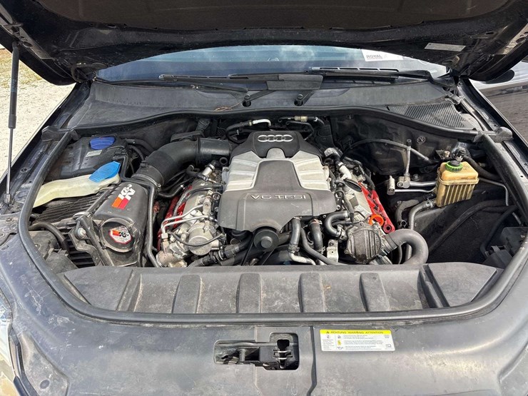 2012-audi-q7-premium-plus-awd-suv-image-7