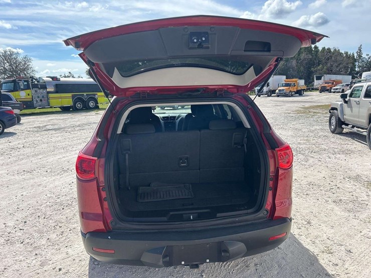 2012-chevrolet-traverse-image-20