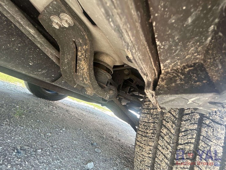 2017-ford-explorer-image-19