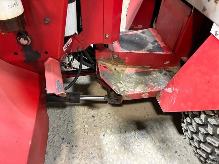 ventrac-4200-image-10