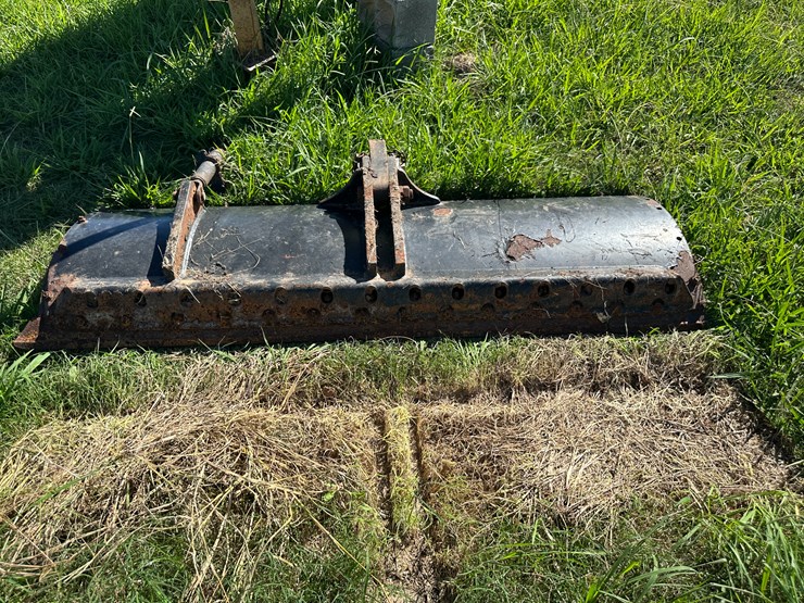 #32236-•-nammoc-levee-squeeze-w/marliss-levee-seeder-image-5