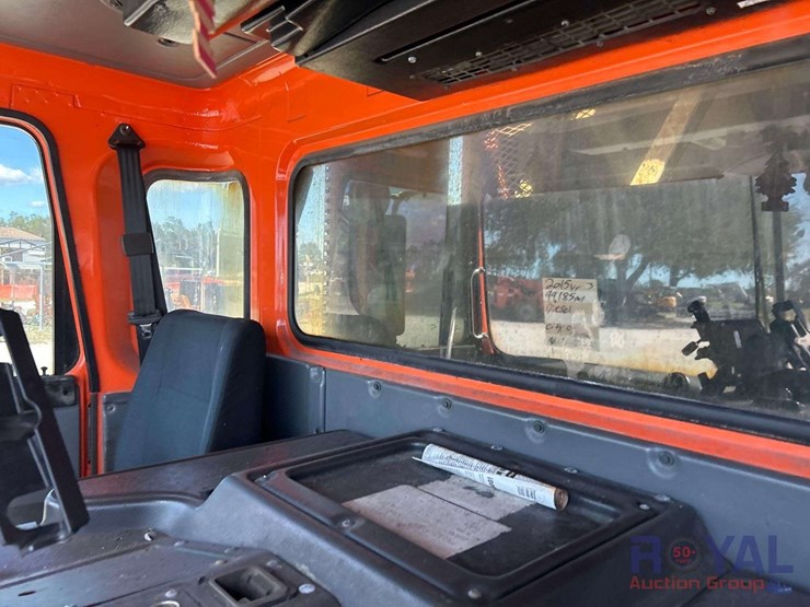 2015-autocar-xpeditor-image-18