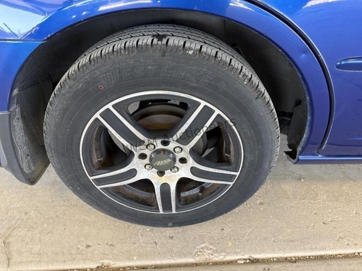 2005-honda-civic-sdn-image-8