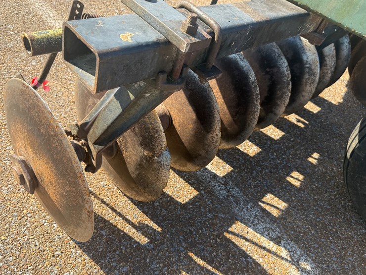 john-deere-230-image-21