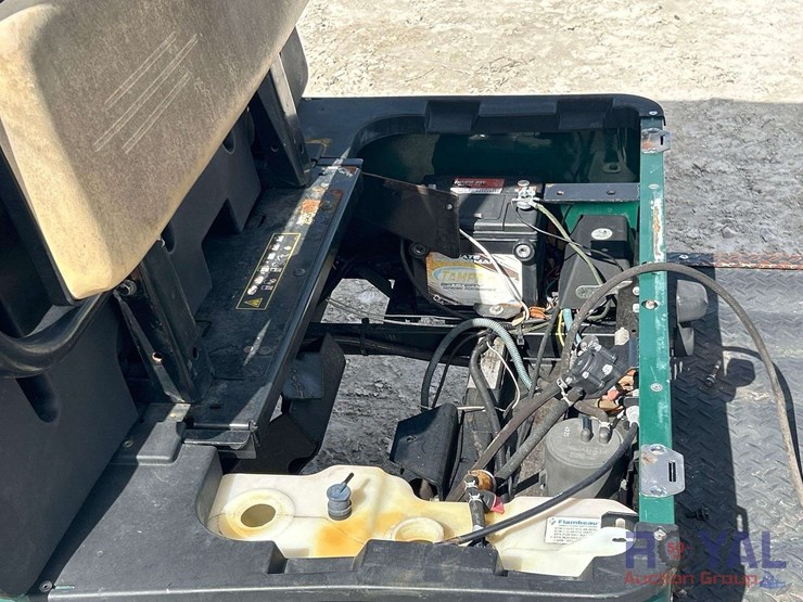 ez-go-utility-cart-image-8