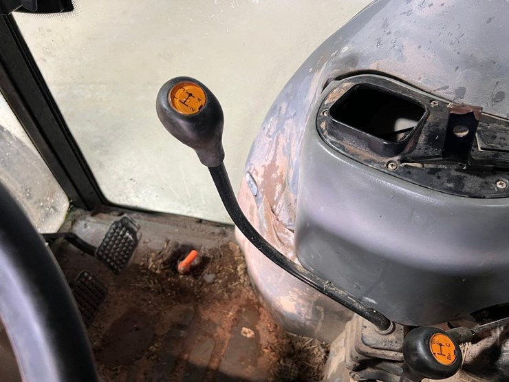 new-holland-tn60da-image-23