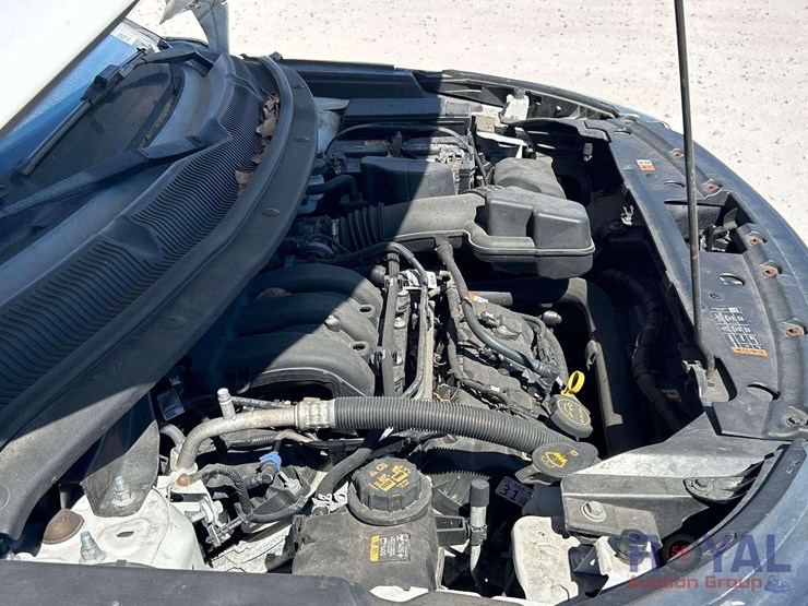 2018-ford-explorer-image-9