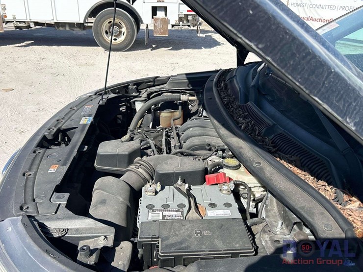 2016-ford-explorer-image-8